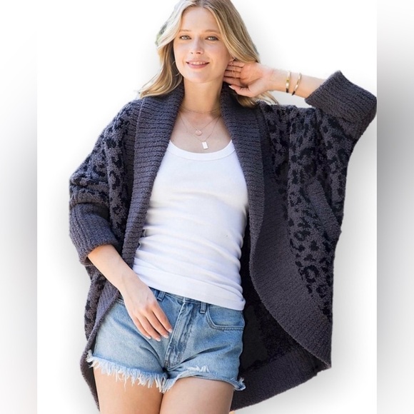 NWOT Sweet Lovely by Jen Cozy Gray Knit Sweater Size S/M - Picture 1 of 8